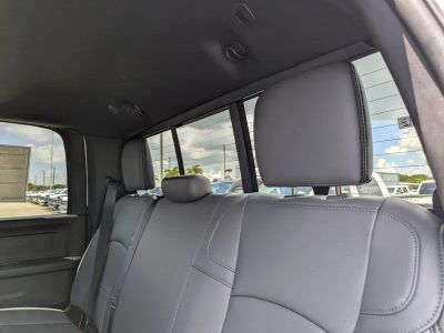 2025 Ram 2500 — photo 7 view