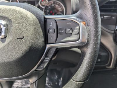 2025 Ram 2500 — photo 18 view