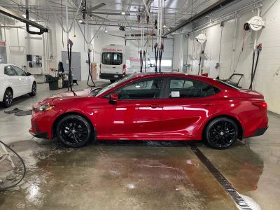2026 Toyota Camry - Photo 3