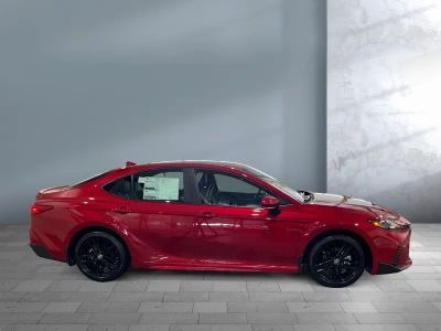 2026 Toyota Camry - Photo 7