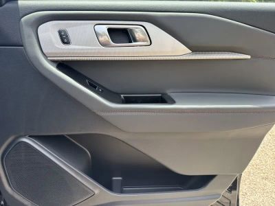 2026 Ford Explorer - Photo 14
