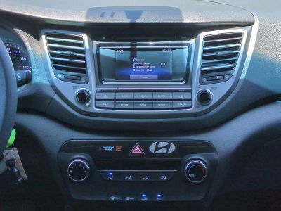2017 Hyundai Tucson — photo 18 view