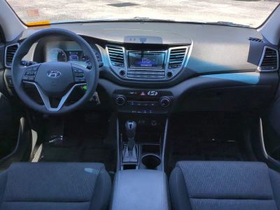 2017 Hyundai Tucson — photo 15 view