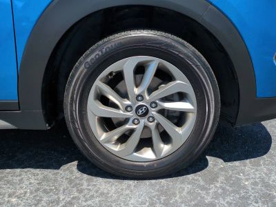 2017 Hyundai Tucson — photo 11 view