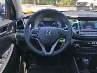 2017 Hyundai Tucson — photo 16 view