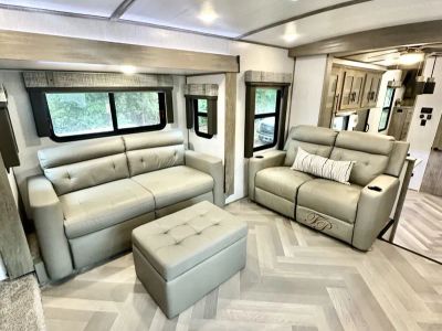 2022 Forest River Hemisphere 36FL — photo 15 view