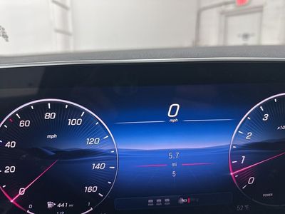 2026 Mercedes-Benz GLC — photo 12 view