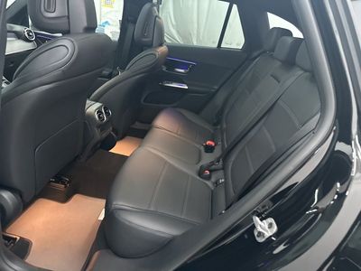2026 Mercedes-Benz GLC — photo 22 view