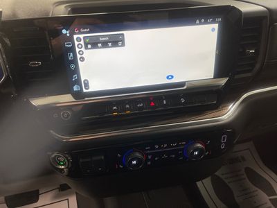 2026 Chevrolet Silverado 1500 - Photo 13