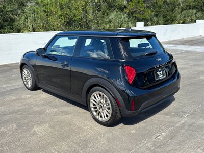 2026 MINI Hardtop 2 Door - Photo 4
