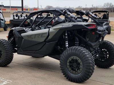 2026 Can-Am Maverick X3 X rc Turbo RR 72 - Photo 11