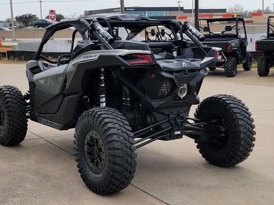 2026 Can-Am Maverick X3 X rc Turbo RR 72 - Photo 12
