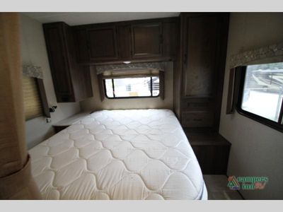 2018 Coachmen RV Freelander - Photo 36