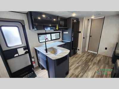 2026 Coachmen RV Apex X Series - Photo 14