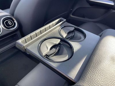 2026 Mercedes-Benz GLC — photo 31 view