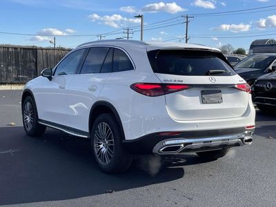 2026 Mercedes-Benz GLC — photo 8 view