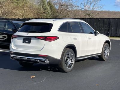 2026 Mercedes-Benz GLC — photo 10 view