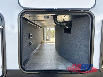 2026 Shasta RVs Phoenix - Photo 10