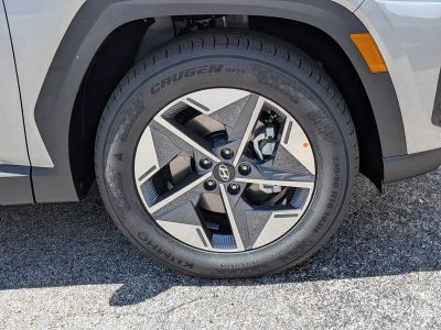 2026 Hyundai TUCSON — photo 11 view
