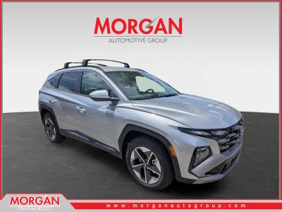 2026 Hyundai TUCSON SEL in Shimmering Silver — front three-quarter view