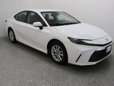 2025 Toyota Camry FWD - Photo 4