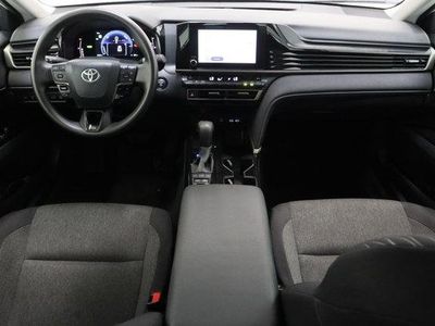 2025 Toyota Camry FWD - Photo 28