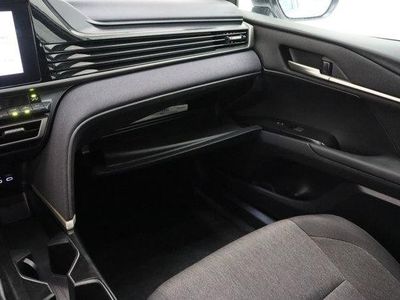 2025 Toyota Camry FWD - Photo 21