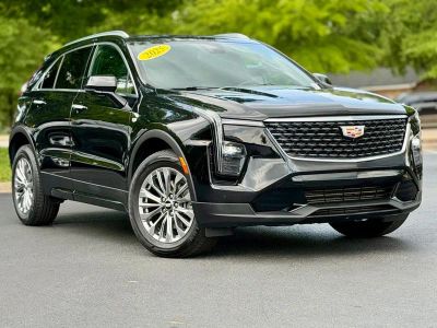 2025 Cadillac XT4 — side profile view