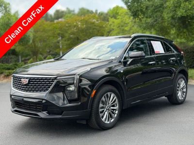 2025 Cadillac XT4 — detail view