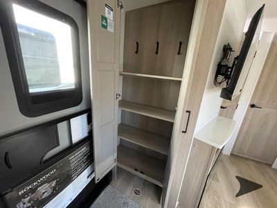 2026 Forest River RV Rockwood Ultra Lite - Photo 14