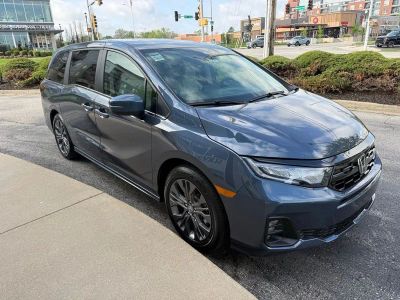 2026 Honda Odyssey - Photo 4
