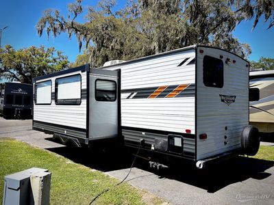 2022 Forest River Wildwood X-Lite - Photo 3