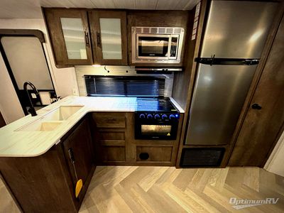 2022 Forest River Wildwood X-Lite - Photo 6