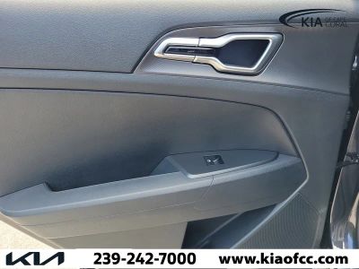 2026 Kia Sportage — photo 11 view