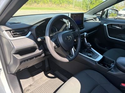 2024 Toyota RAV4 Hybrid - Photo 16