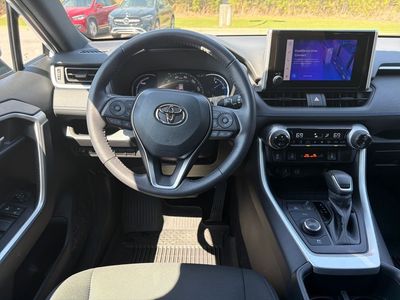 2024 Toyota RAV4 Hybrid - Photo 2