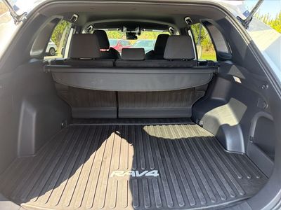 2024 Toyota RAV4 Hybrid - Photo 29