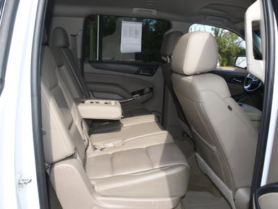 2018 GMC Yukon XL - Photo 18