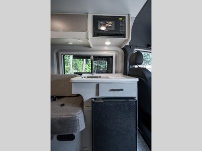 2026 Thor Motor Coach Sanctuary - Photo 6