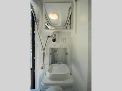 2026 Thor Motor Coach Sanctuary - Photo 15