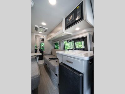 2026 Thor Motor Coach Sanctuary - Photo 4