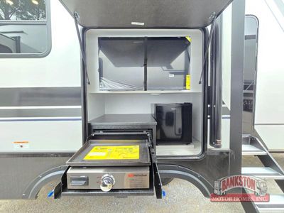 2026 Montana High Country 325RK - Photo 4