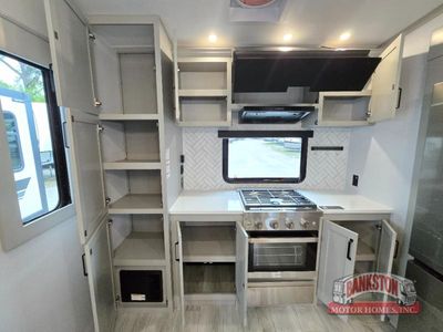 2026 Montana High Country 325RK - Photo 12