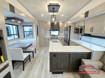 2026 Montana High Country 325RK - Photo 10