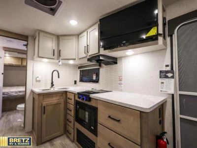 2026 Ember RV E-Series - Photo 34