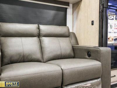 2026 Ember RV E-Series - Photo 14