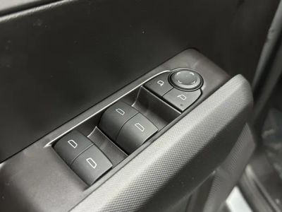2026 Chevrolet Colorado — photo 12 view