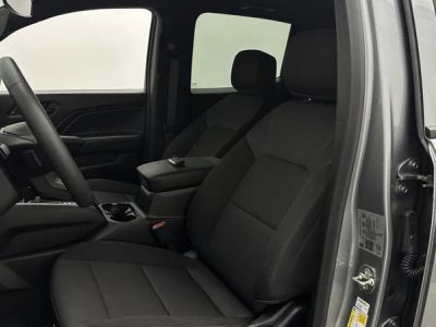 2026 Chevrolet Colorado — photo 14 view