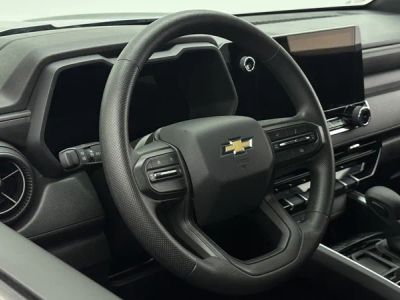 2026 Chevrolet Colorado — photo 9 view