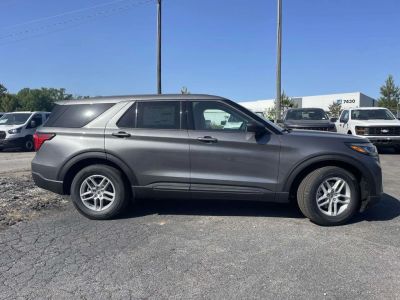 2026 Ford Explorer — side profile view
